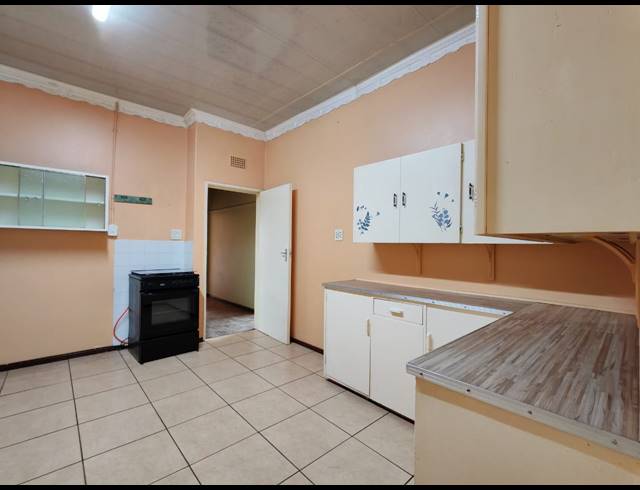 3 BEDROOM HOUSE FOR SALE IN THREE RIVERS